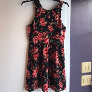 Socialite Flower Dress